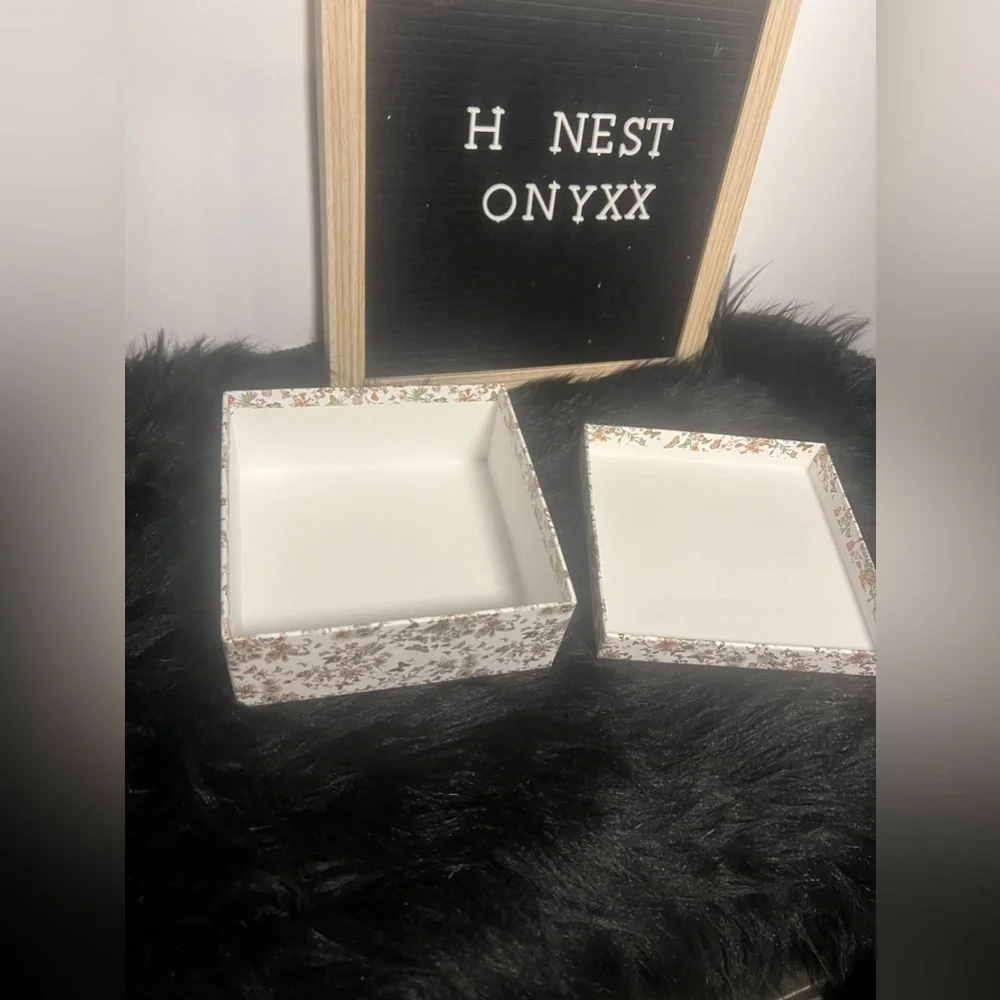Dior empty holiday box